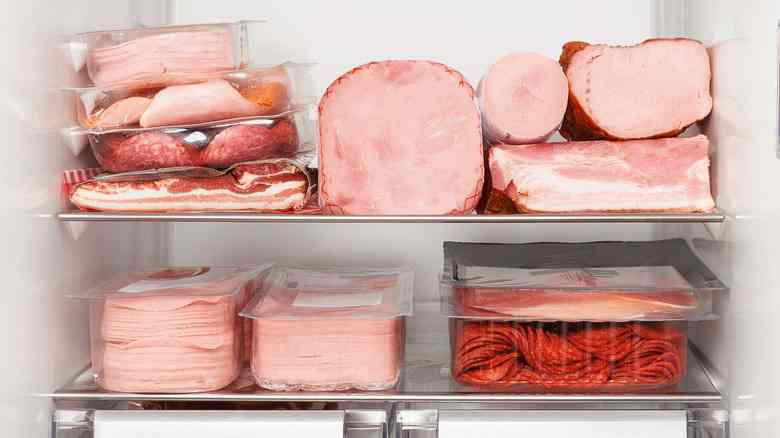 How to Store a Deli Meat Sandwich Safely 