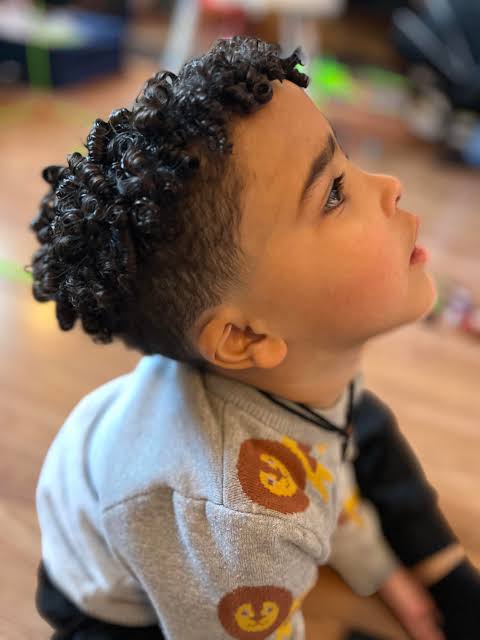Tapered Curls