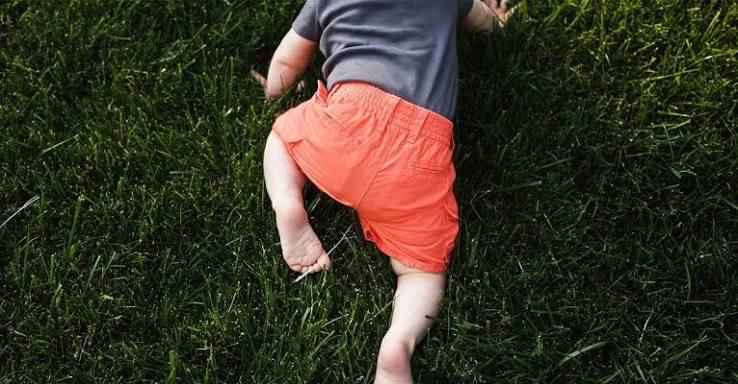  baby isn't crawling