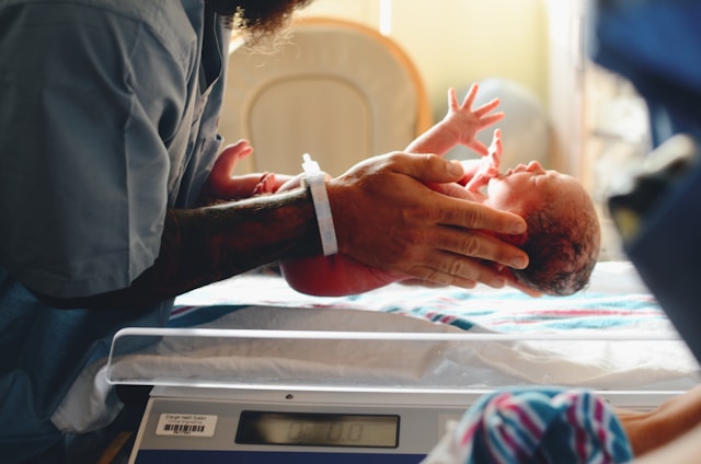How to Feel More Confident About Bringing Home a NICU Baby
