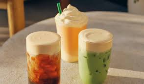 Pregnancy Safe Starbucks Drinks: 15 Orders & Hidden Traps (2026)
