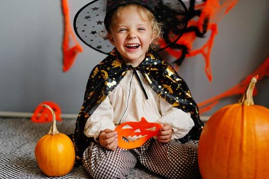 25 Fun Halloween Activities for Kids: Indoor, Outdoor & Easy Crafts
