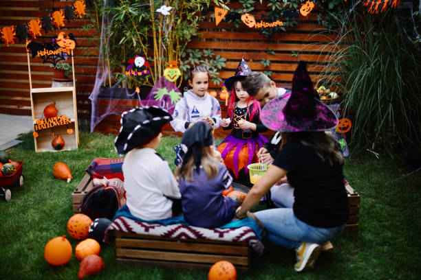 Neighborhood Halloween Scavenger Hunt